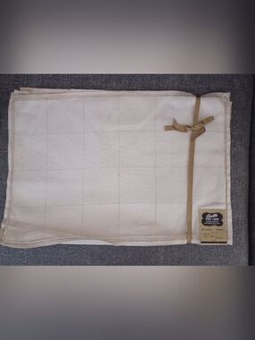 Vintage Bucilla Pure Linen Place Mats